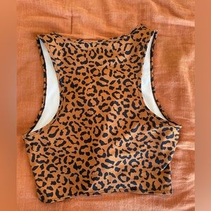 Cropped cheetah workout tank
